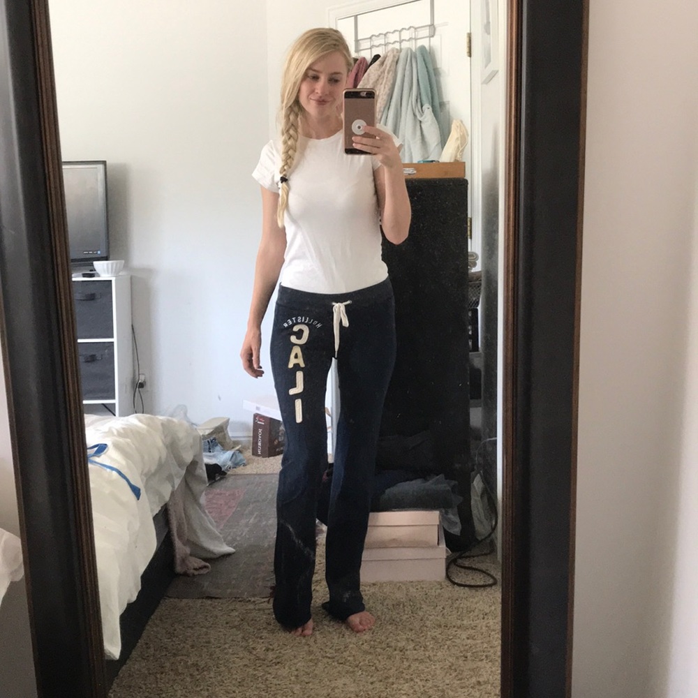 Hollister fleece navy sweats size small